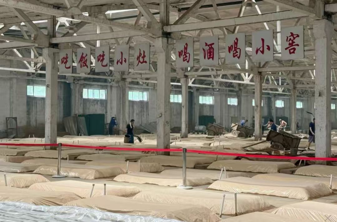开元游戏大厅app佳酿鼎乾坤 五岳独尊品天下 “开元游戏大厅app酒业”全球宣布战略相助签约仪式盛大举行_开元游戏大厅app|稳如开元游戏大厅app|五岳独尊|开元游戏大厅app特曲|酒神酒仙|金开元游戏大厅app|年份小窖